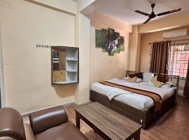 HOTEL OPERA Deluxe, hotel in Bharatpur