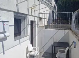 Perfekt für Firmen, Pendler, berufliche Übernachtungen