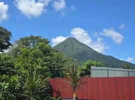 Iki Room with Jacuzzy, δωμάτιο σε οικογενειακή κατοικία στη Φορτούνα