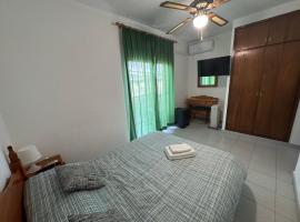 Hotel El Pescador, ξενοδοχείο σε Sant Pere Pescador