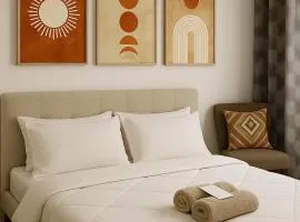 New Studio Boho Studio with PS4 & Balcony