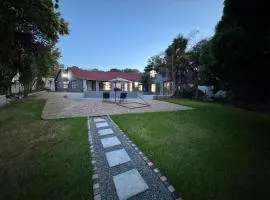 Bryanston Luxury Secure 4BR Haven