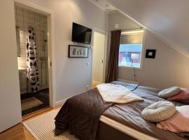 Boende med hotellkänsla- Stallhammarhagen, ξενοδοχείο σε Sala