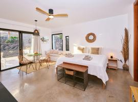 Casa del Aljibe - El Estudio, hotel en La Asomada