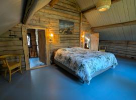 Cabin Magic Senja 2, Home away from home، فندق في Botnhamn