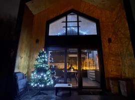 Zacisze Mogielicy-Domki w Beskidzie Wyspowym, hotel in Półrzeczki