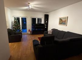 Oase mit großer Terrasse Ihr gemütliches Zuhause im Grünen nähe Köln, hotel i Bergisch Gladbach