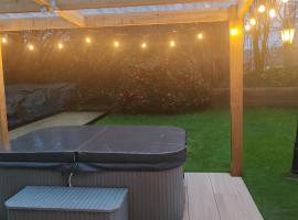 Maison entre terre et mer avec SPA privatif, ξενοδοχείο σε Concarneau