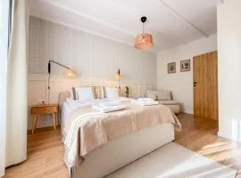 Pod Karkonoskim Nurtem