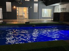 Lenisia Corporate Guest House, hotel in Johannesburg