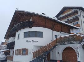 Haus Simon, hotel v destinaci Nova Levante