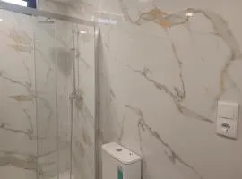 Casa Mucha - Rés do Chão e Andar