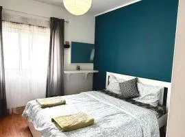 Lisbon private Room in Shared Apartment