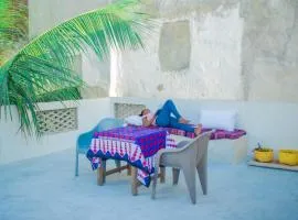 Amani Guest House, Utukuni Lamu Island