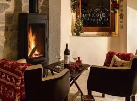 Historic Waterfront House，位于Muo的别墅