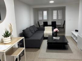 Charmant Rez de Jardin 6 p 2 chambres et Parking, ξενοδοχείο σε Savigny-sur-Orge