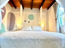 Armonia Aparts, hotel na may parking sa Termas del Daym&aacute;n