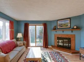 Charming Anchorage Home w/ Grill + Deck!