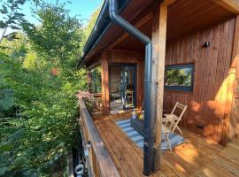 Domek nad jeziorem w górach, hotel em Miedzybrodzie Bialskie