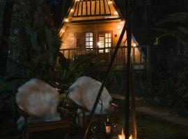 cabana suiça, хотел в Гуарамиранга