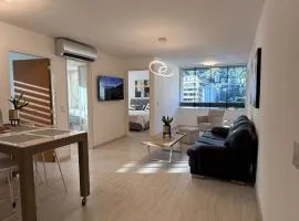 Moderno Apartamento Equipado en Los Palos Grandes - Caracas