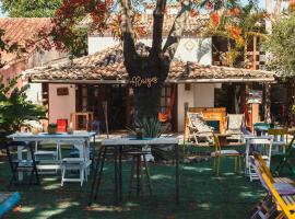 Raizes Chill House Hostel Buzios, hotel a Búzios