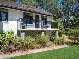 Beachfront Unit - Belle Escapes Jervis Bay