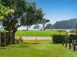 Hosts on the Coast Hahei Sands Villa A