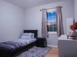 Jacuzzi Cul de Sac Home