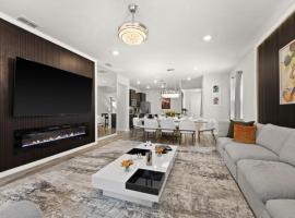 New Orlando Pool Vacation Home Near Disney, hotel din Clermont