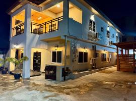 Accra Luxury Apartments At The Sanga Estates, hotel i Accra