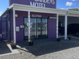 Reef Gardens Motel, ξενοδοχείο σε Proserpine