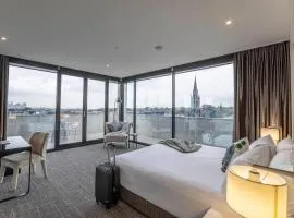 MainStay Suites Hawthorn