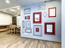 Hotel O Noida premium inn