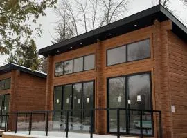 3-BR Lakefront Cottage Rice Lake #1