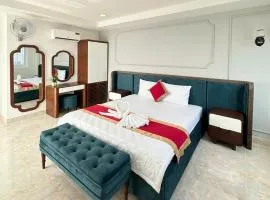 Phu Gia Hotel 13-15 HQV