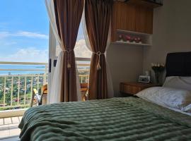 One-of-a-Kind Ocean view Haven-Jacuzzi, Massage Chair & Stunning Vista, hotel with hot tubs in Davao City