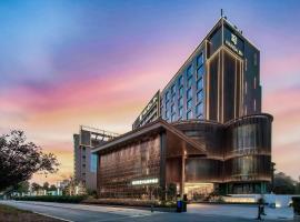 Wuhan Jingmao Wanda Jinhua Hotel, khách sạn ở Jiang'an