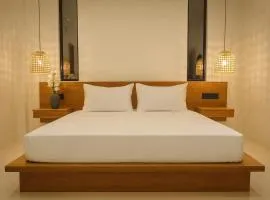 The Neylipz Mordern - Fully Air Conditioned 3 Bedroom Apartment