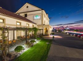 Hotel Sonnenhof, hotel near Suceava International Airport - SCV, Suceava