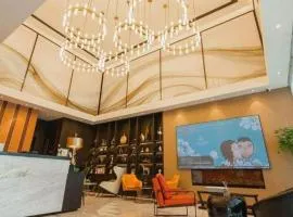 Magnotel Tongxiang Shimao Center