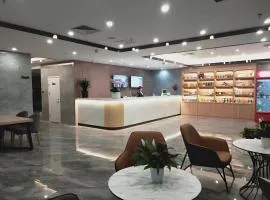 Shell Hotel Shandong Jinan Daming Lake