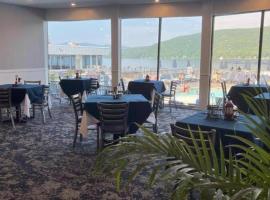 The Georgian Resort, hotel in Lake George