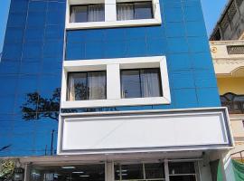 Hotel Moon palace، فندق في Maheshwar