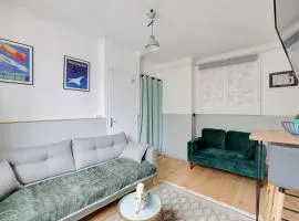 Parisian cocoon for 2 in Batignolles - 17th ard