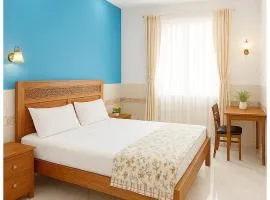 Ayodhya The Kanha- Shiva Homestay Near Parking and Free Wifi Facility - Fully Air conditioning Comfortable Room - Best Budget Homestay IN Ayodhya