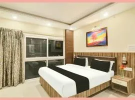 Rajshekhar PVS - Grand Premium Near Vishwanath Temple -Luxury And Spacious Rooms -Wifi #Parking #Lift - BEST HOTEL