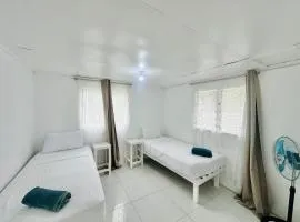 Private Twin Room - Tonga Coral Cottage
