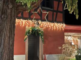 Le Parc du Séquoia & SPA proche Colmar et Riquewihr, hotel v destinaci Ostheim