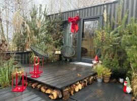 ToTu Tiny House Sauna & wanna ogrodowa, ξενοδοχείο 